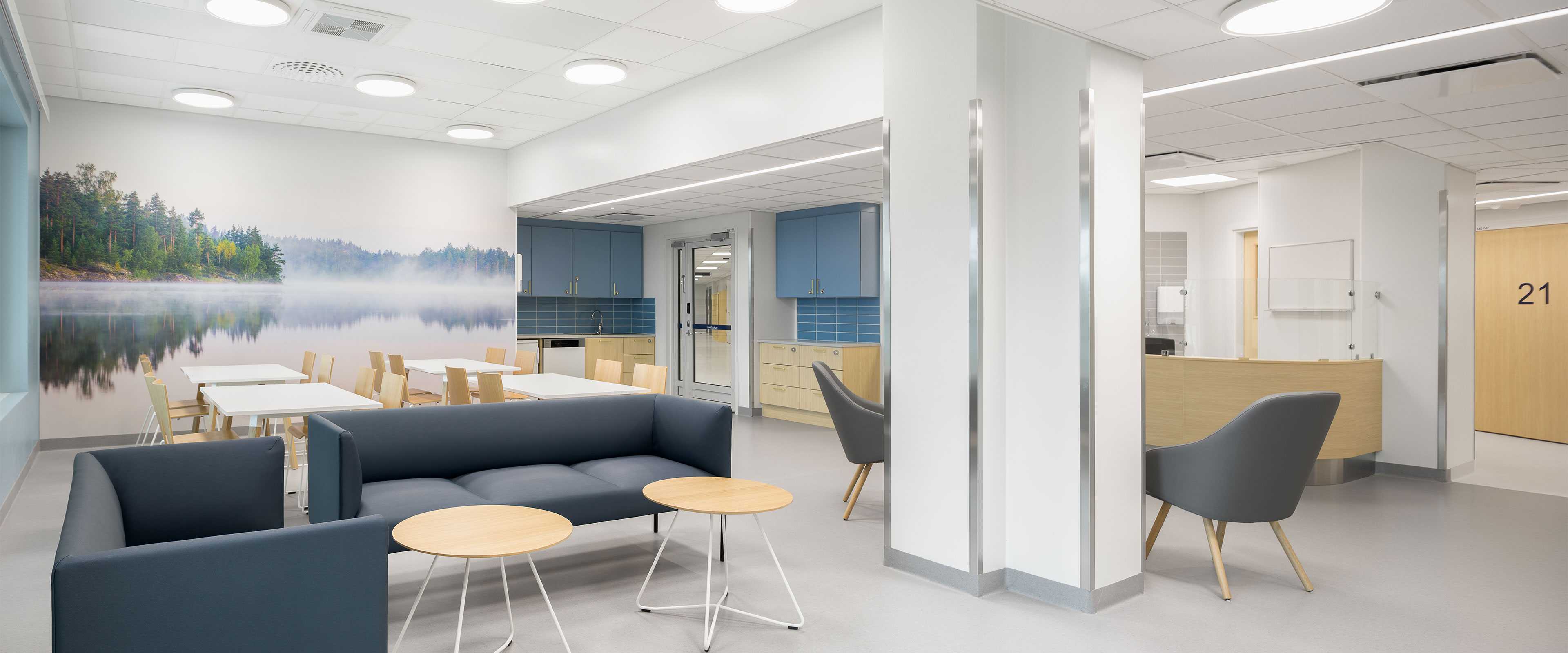 The lounge on the 3rd floor of Laine Hospital